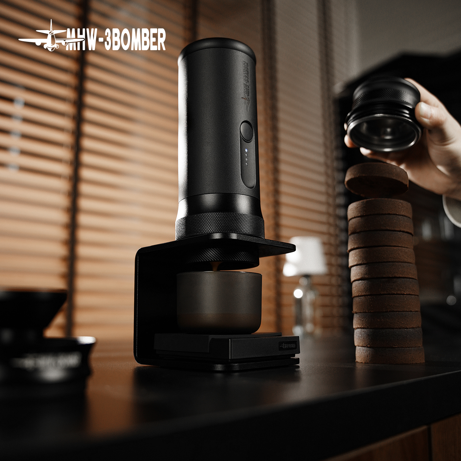 MHW-3BOMBER X-press58 Espresso - Pocket Coffee Maker review and price